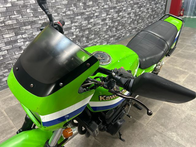 カワサキ ZRX400 (1223731) | 中古バイク・新車の事ならバイクの窓口