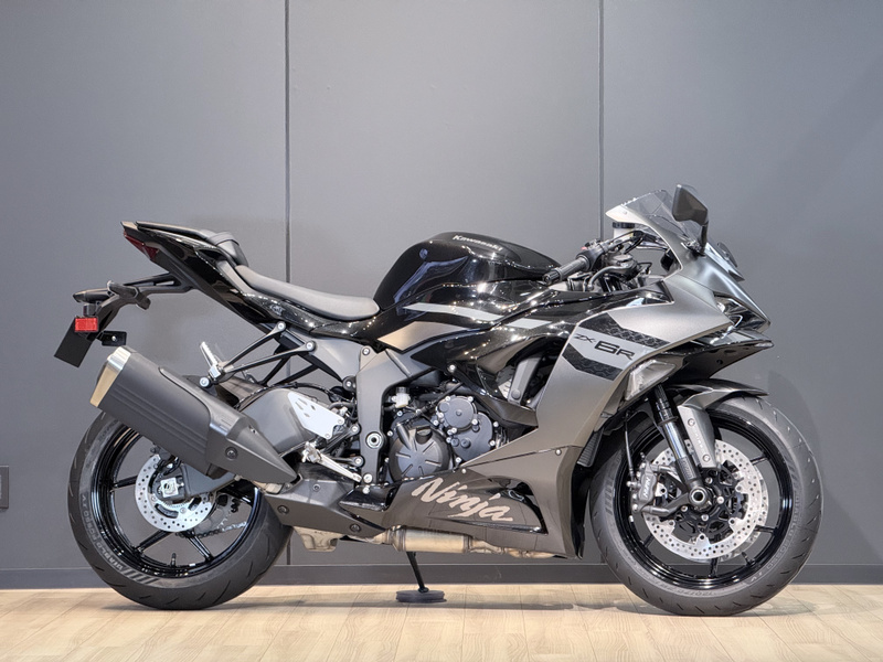 【新品未使用】chisaki　BELLY サイズ１　グレー　定価15400円 カワサキ 【新車】Ninja ZX－6R (1185295) | 中古バイク 帽子