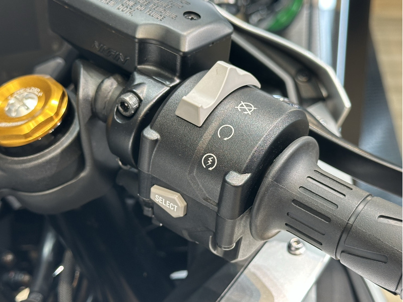 カワサキ Ninja ZX－4R SE (1225122) | 中古バイク・新車の