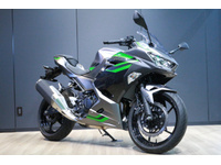 Ｎｉｎｊａ　４００