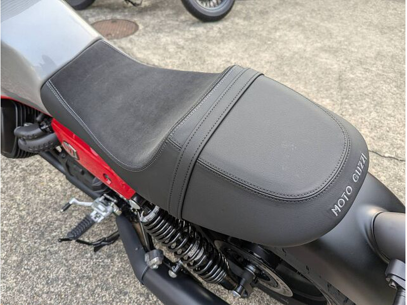 モトグッチ モトグッチ V7 ストーン (1031473) | 中古バイク