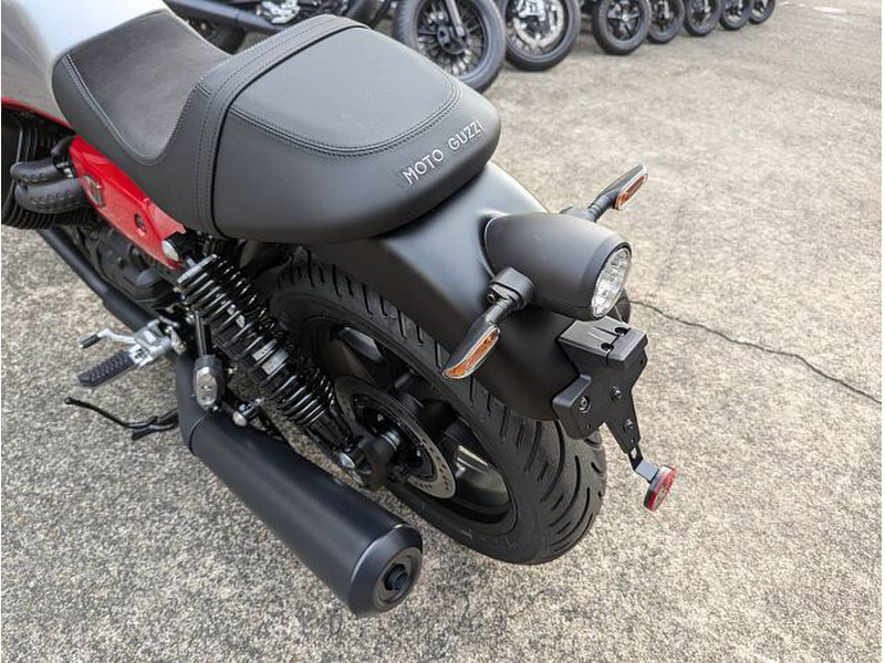 V7 リアサスペンション 左右 モトグッチ 純正 中古 バイク 部品