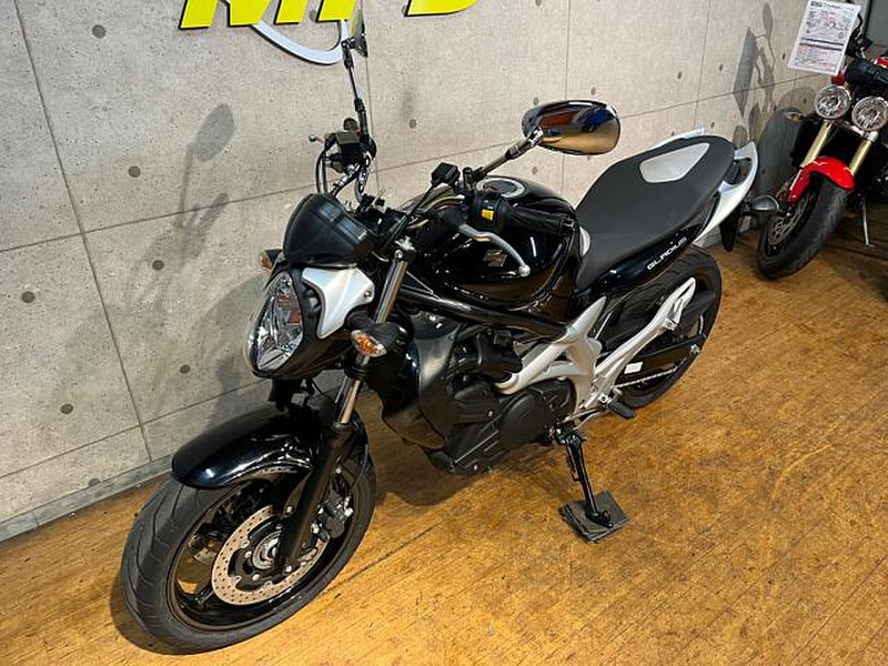 スズキ グラディウス４００ ＡＢＳ (1062822) | 中古バイク・新車の事ならバイクの窓口