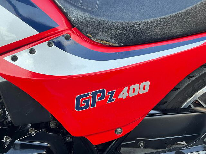 Kawasaki GPZ400 新品燃料タンク