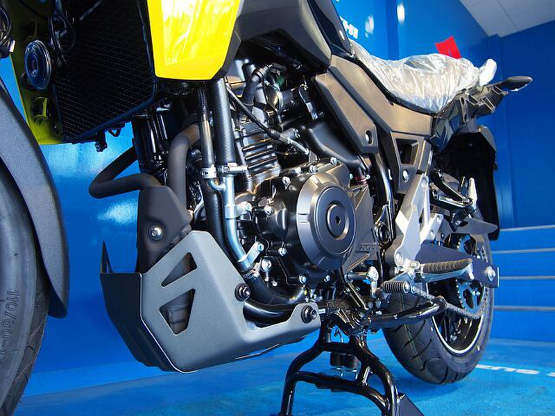 スズキ Vストローム250 (1078302) | 中古バイク・新車の事なら