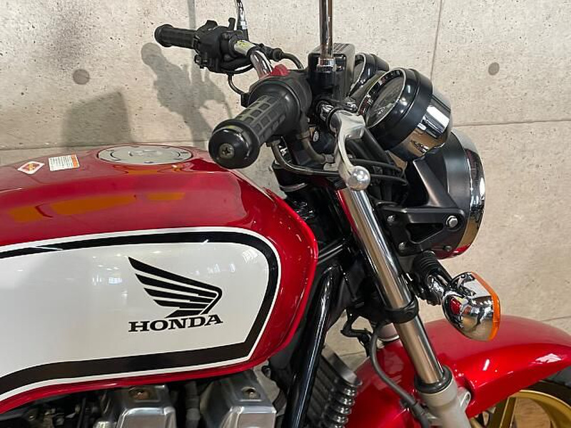 HONDA CB400 NC42 タンク 赤 白 純正　美品　ポンプ　燃料 HONDA CB400 NC42 タンク 赤 白 純正 美品 ポンプ 燃料 安価車・バイク