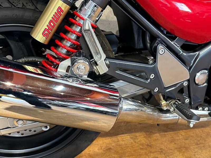 SHOWA サスペンションショック 二本セット　バリオス2 純正 SHOWA サスペンションショック 二本セットバリオス2 純正