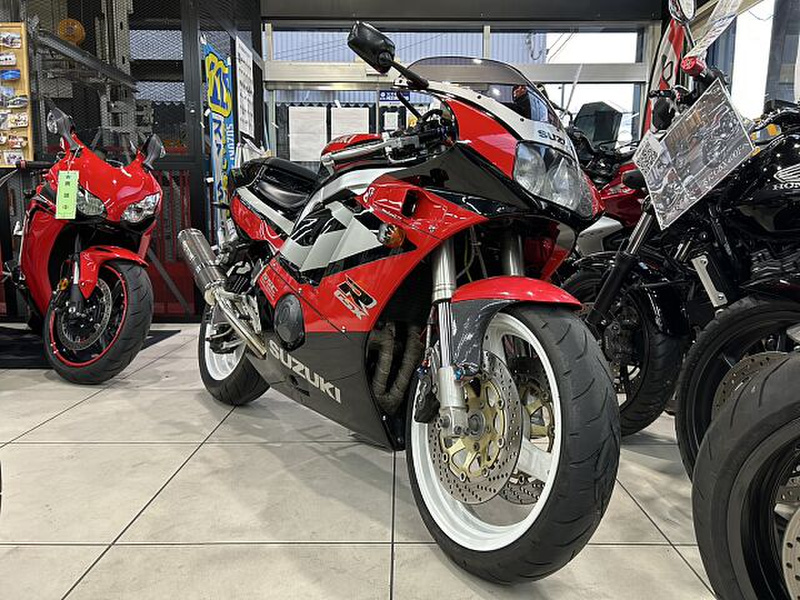 スズキ GSX－R400 (1108005) | 中古バイク・新車の事ならバイクの窓口