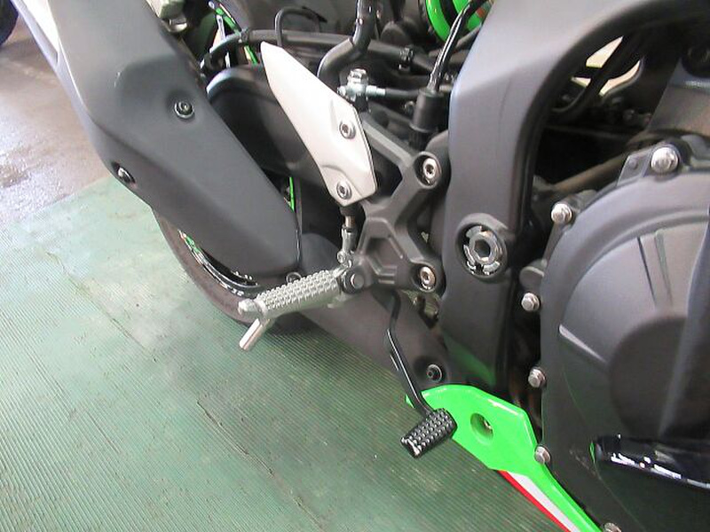 カワサキ Ninja ZX－4RR KRT EDITION
