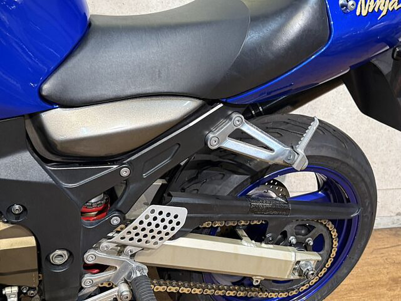 カワサキ ZX－12R (1136149) | 中古バイク・新車の事なら