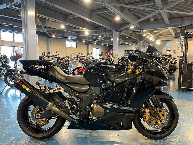 グルグル Amazon | TOKEN TK12SL ZENITH SUPER LIGHT THRU AXLE [BQM12SL