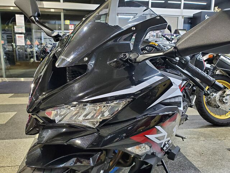 う カワサキ Ninja ZX-25R (1156535) | 中古バイク