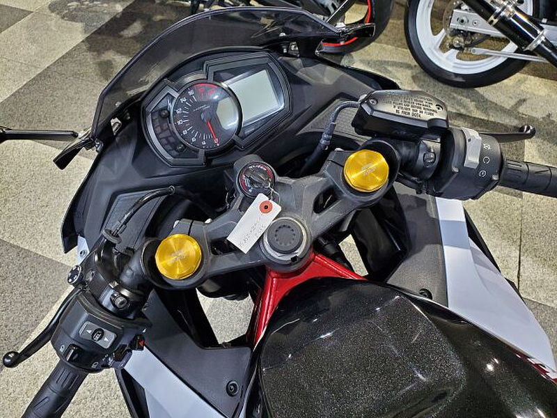 カワサキ Ninja ZX－25R (1156535) | 中古バイク