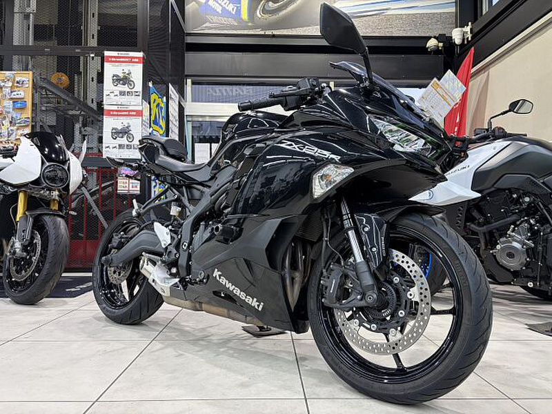 予約品　他者の購入不可 kawasaki_Ninja-ZX-4RR_2025_us-
