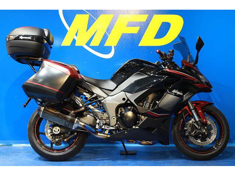 中級者 カワサキ Ninja ZX－9R 逆車 1999年式 OVERマフラー