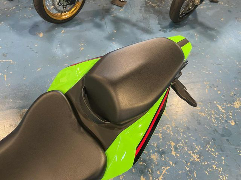 カワサキ Ninja ZX－25R (1175018) | 中古バイク・新車の事