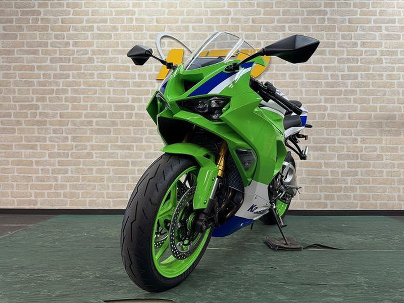 Na　11月5日まで 26_Ninja-ZX-6R_action01.jpg