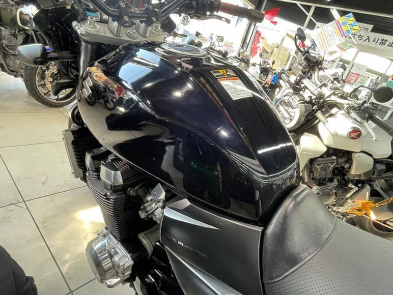 スズキ GSX1400 (1189209) | 中古バイク・新車の事ならバイクの窓口