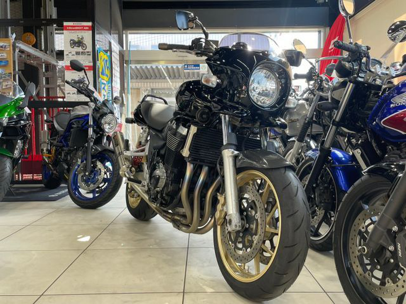 GSX1400 売約済 GSX1400/スズキの新車・中古バイクの相場、バイク情報｜ウェビック