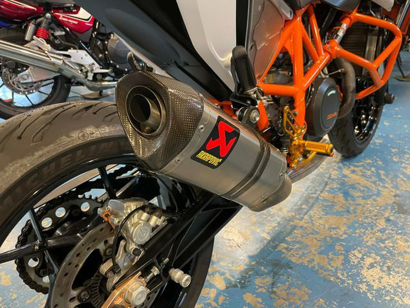KTM KTM 690DUKE R (1197415) | 中古バイク・新車の事