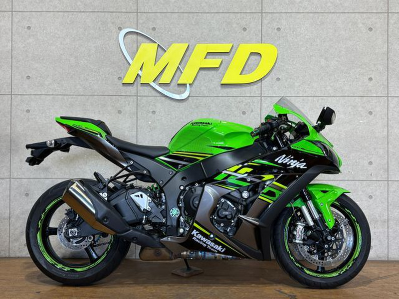 【中古】
CHANEL シャネル サングラス
 マトラッセモチーフ マトラッセモチーフ ココマーク ゴールド カワサキ ZX－10｜株式会社クロサカ｜新車・中古バイクなら
