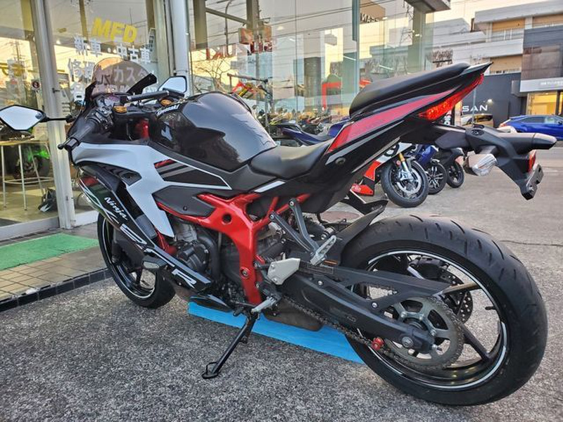カワサキ Ninja ZX－25R (1201010) | 中古バイク・新車の事