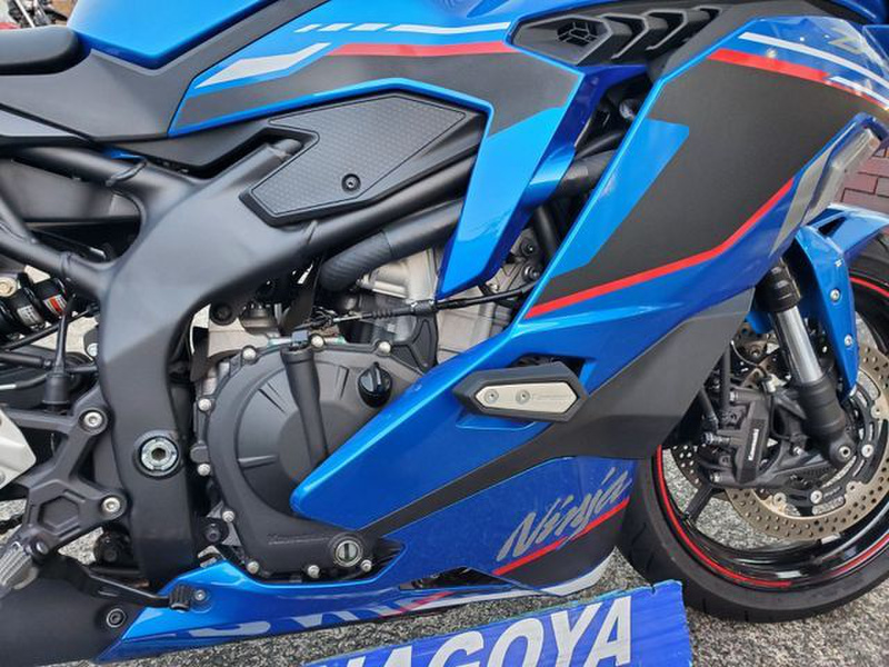 兵庫県神戸市から！青いアルミスポーツバイク 26インチです。 カワサキ Ninja ZX－4R SE (1201656) | 中古バイク・新車の