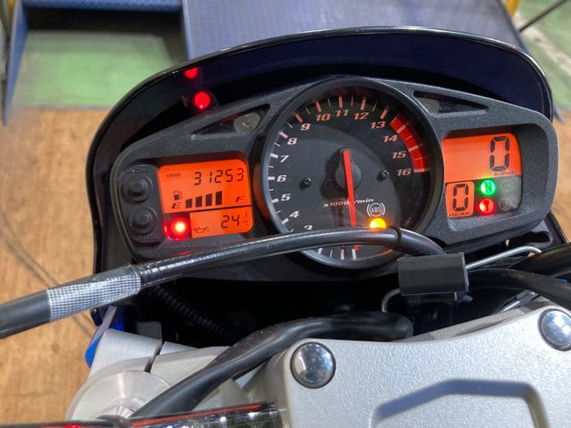 ゆきページ スズキ GSR400 (1205054) | 中古バイク・新車の事ならバイクの窓口