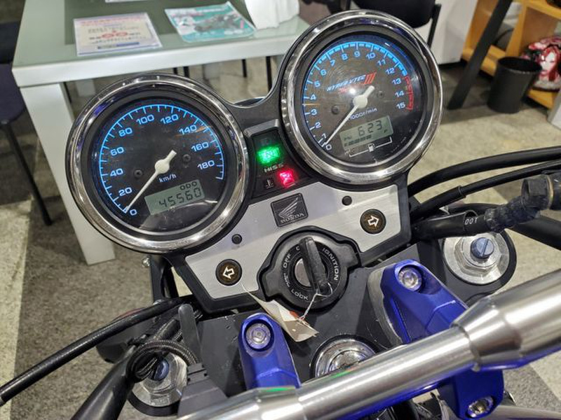 CB400sf 走行30,000km 取引中 ホンダ CB400SF (1206198) | 中古バイク・新車の事ならバイクの窓口