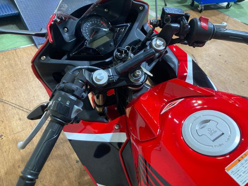 ホンダ CBR250R (1206604) | 中古バイク・新車の事ならバイクの窓口