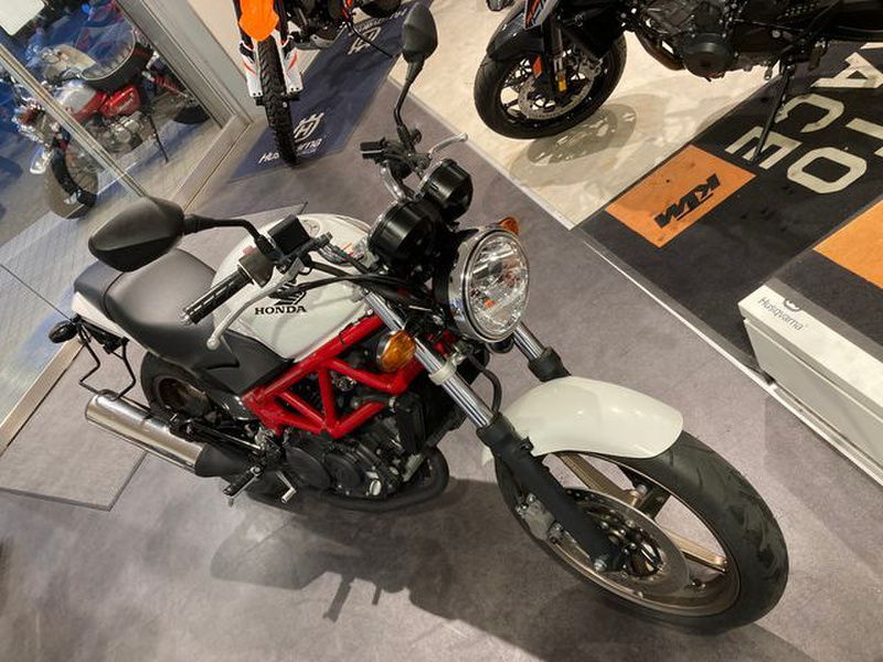 ホンダ VTR250 (1206910) | 中古バイク・新車の事ならバイクの窓口