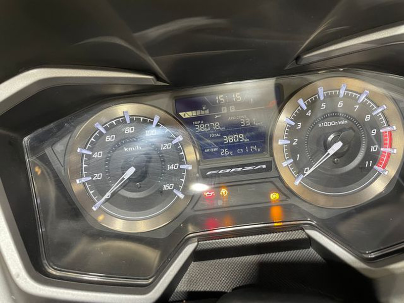 ホンダ フォルツァ (1208631) | 中古バイク・新車の事ならバイクの窓口