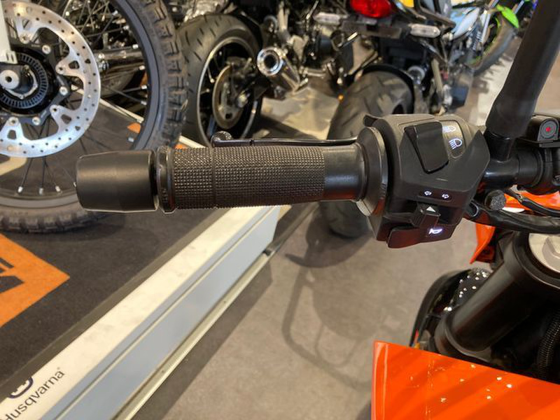 KTM KTM 250DUKE (1210834) | 中古バイク・新車の事なら