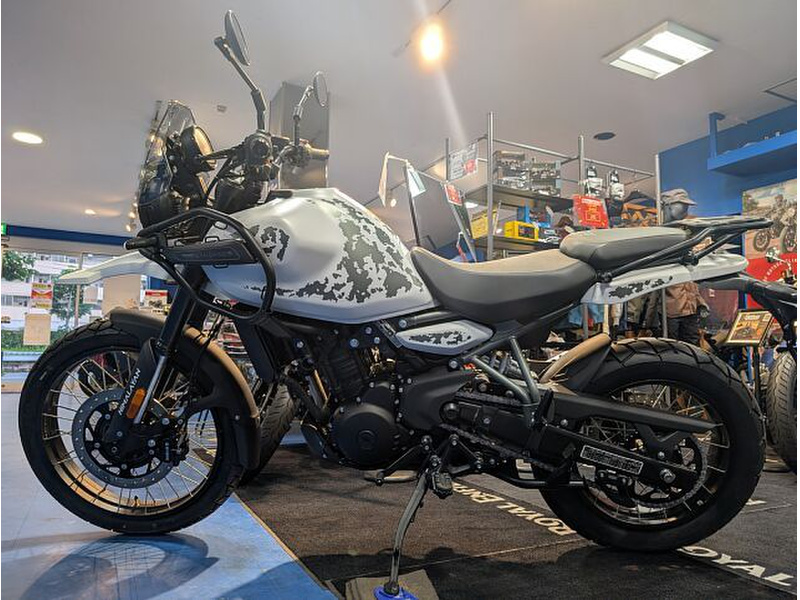 ロイヤルエンフィールド ロイヤルエンフィールド ヒマラヤ450