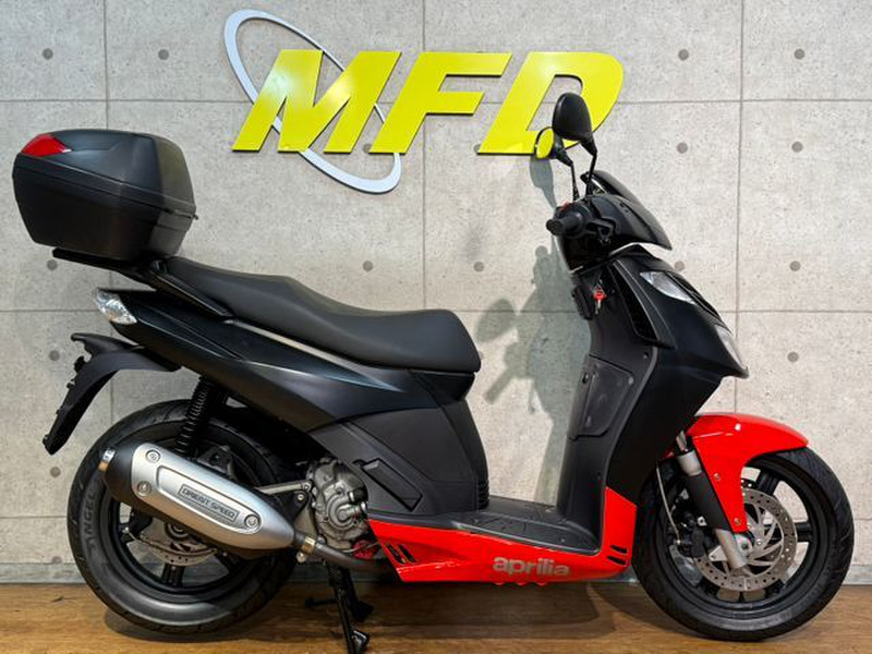 アプリリア アプリリア スポーツシティ250IE (1216953) | 中古 アプリリア アプリリア スポーツシティ250IE (1216953) | 中古