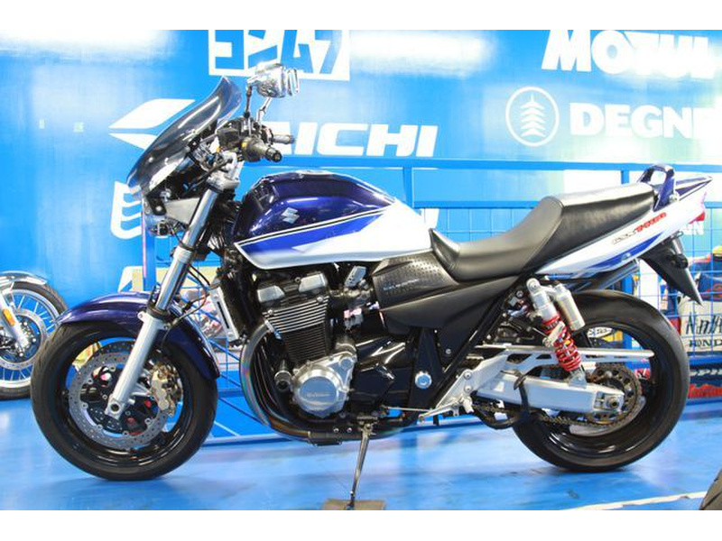 スズキ GSX1400 (1218469) | 中古バイク・新車の事ならバイクの窓口