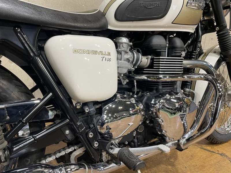 トライアンフ トライアンフ ボンネビルT100 (1238070) | 中古