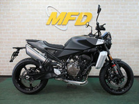 ハスクバーナ　Ｓｖａｒｔｐｉｌｅｎ８０１