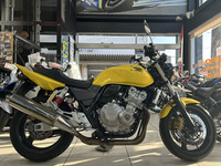 CB400SF