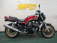 CB750