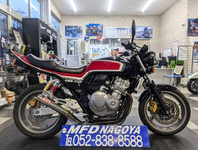 CB400SF