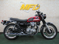 Ｗ８００