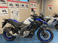 Ｖ－Ｓｔｒｏｍ　６５０ＸＴ　ＡＢＳ