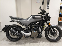 スヴァルトピレン　Ｓｖａｒｔｐｉｌｅｎ２５０スバルトピレン