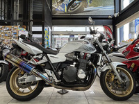 CB1300SF