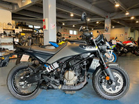 スヴァルトピレンＳＶＡＲＴＰＩＬＥＮ４０１スバルトピレン