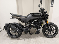 スヴァルトピレン　Ｓｖａｒｔｐｉｌｅｎ２５０スバルトピレン