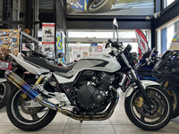 CB400SF