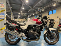 CB400SF