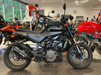 スヴァルトピレンＳＶＡＲＴＰＩＬＥＮ４０１スバルトピレン